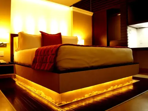The Jonathon Boutique Hotel - Photo 3