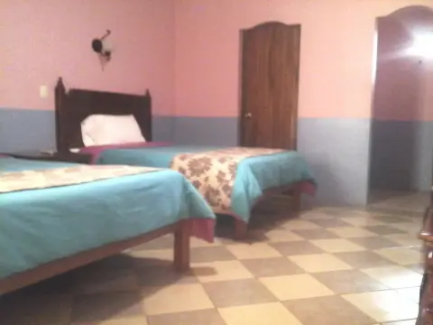 Hotel Tunich Beh - Photo 3