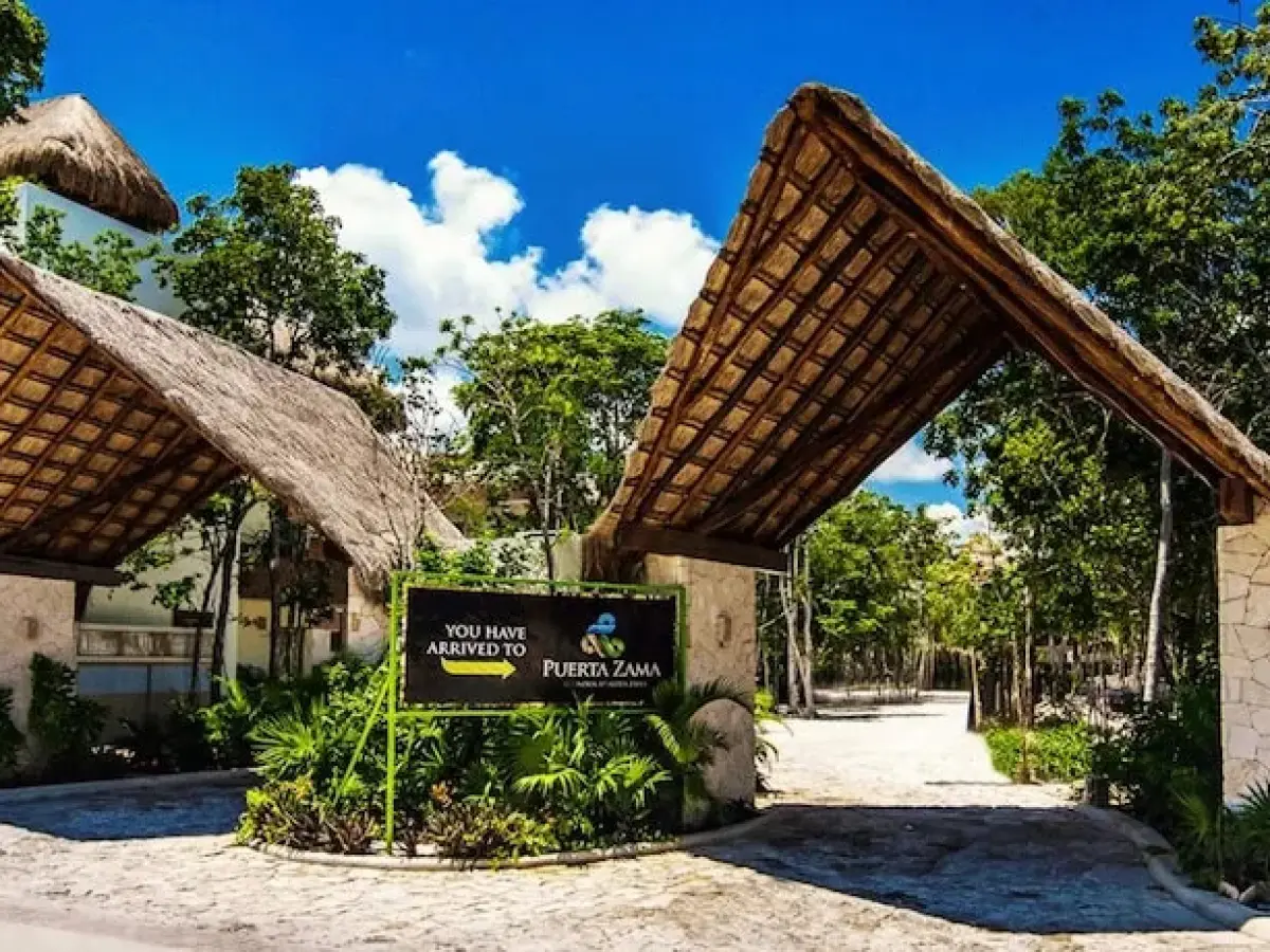 Villa Puerta Zama 2 BR with big terrace in Tulum by Happy Address