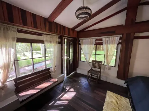 Villa Santuario Lake Front Oasis - Photo 3