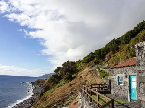 Abrigo da Cascata - Casas de Campo - São Jorge - Photo 3