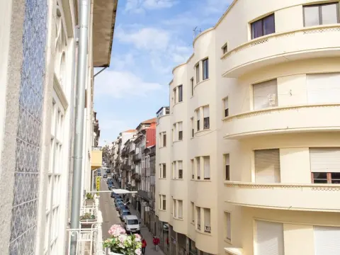 Almada Story Apartments by Porto City Hosts - Photo 1