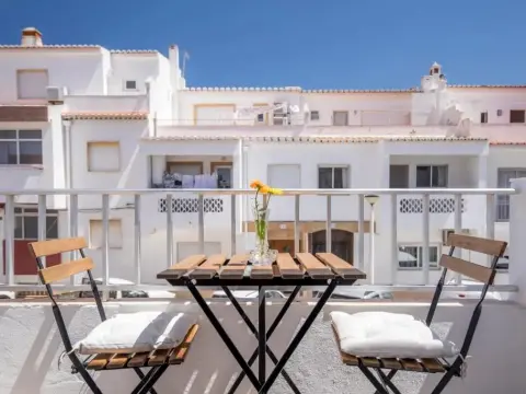 Alto Mar Inn - Photo 1