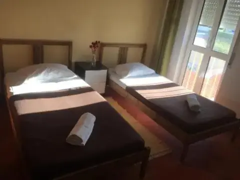 Big Chill Beach Hostel - Photo 1