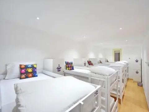 Brothers Hostel - Photo 1