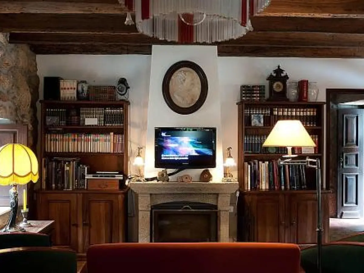 Casa dos Moinhos do Chão do Mosteiro