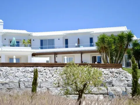 Emcasa Guesthouse - Photo 1