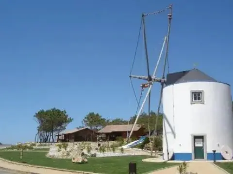 Ericeira Camping & Bungalows - Foto 4
