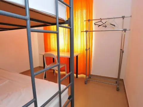 Hans Brinker Hostel Lisbon - Photo 3