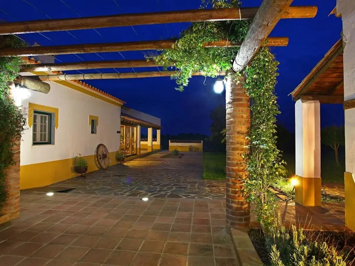 Herdade Naveterra Rural Lodge & Spa