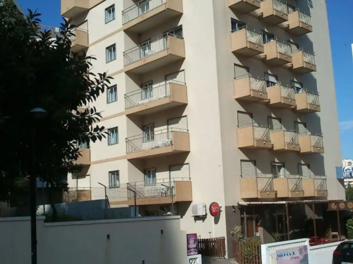 Hotel Apartamento Iate