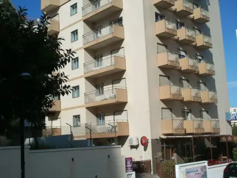 Hotel Apartamento Iate - Photo 1