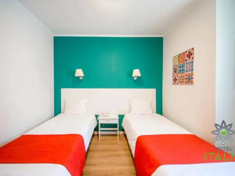 Hotel Italia - Photo 4