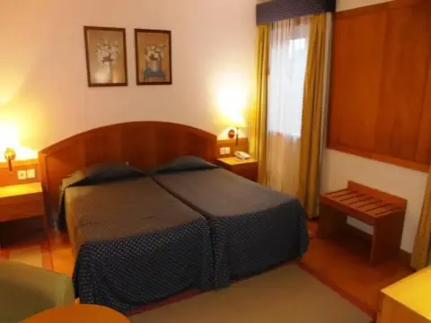 Montalegre Hotel - Photo 3
