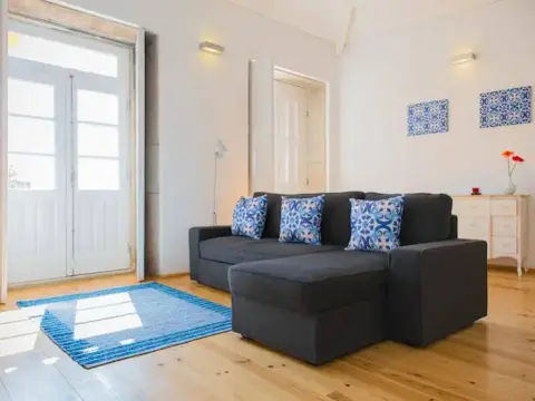 Oporto Home Apartments - Photo 4
