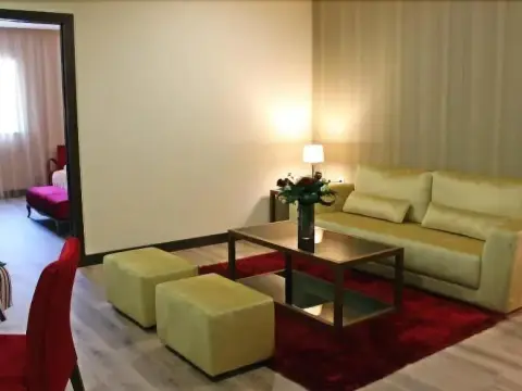 Palace Hotel Astúrias & Spa - Photo 3