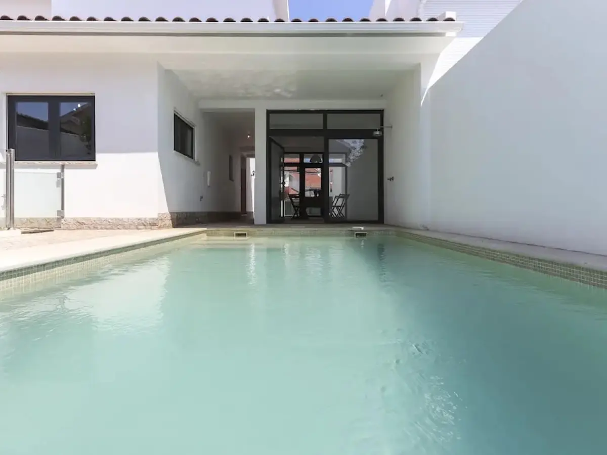 Parede Villa With Pool by Homing