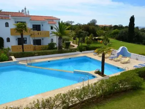 Ponta Grande Carvoeiro - Photo 2