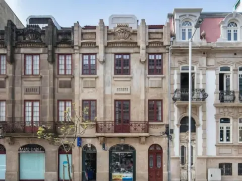 Porto Deluxe Guesthouse - Photo 1