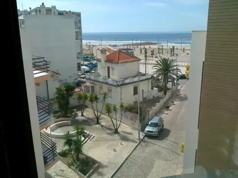 Real Caparica Hotel - Photo 1