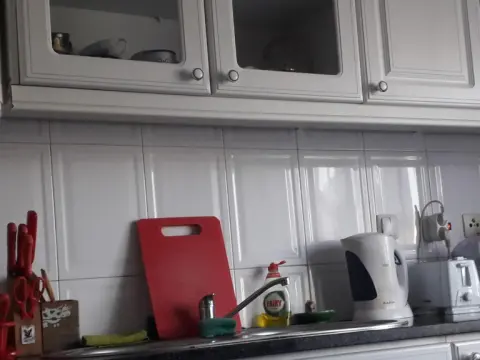 Rio de Mouro Quartos - Photo 1