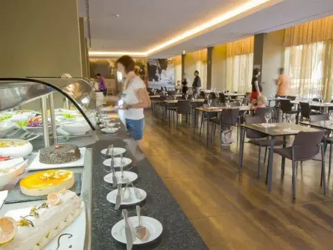 Salgados Grande Hotel - Photo 3