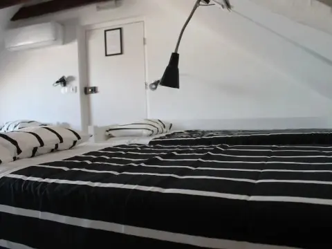 Surf in Chiado Hostel - Photo 1