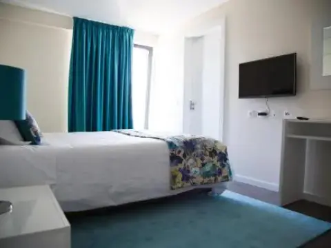 Tomas Guest House II - Photo 2