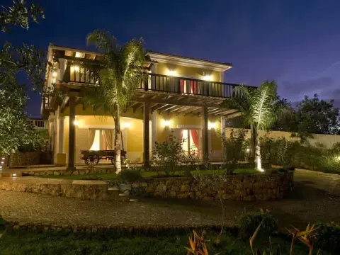 Villa Amarela in Boliqueime - Photo 1