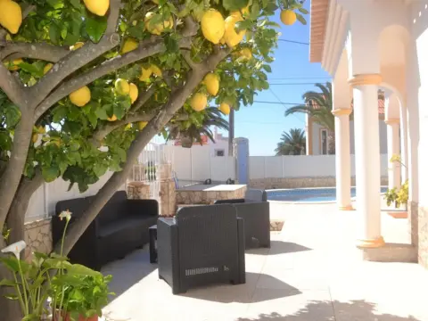 Villa Barros by GalanteVasques - Photo 2