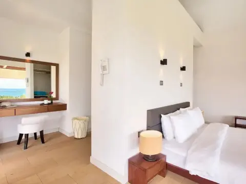15 Bedroom Luxury Triple Sea View Villas - Photo 3