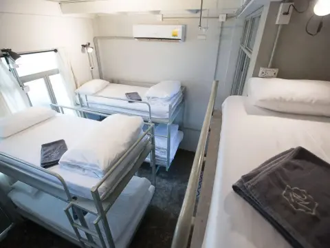 2W Bed & Breakfast Bangkok - Photo 2