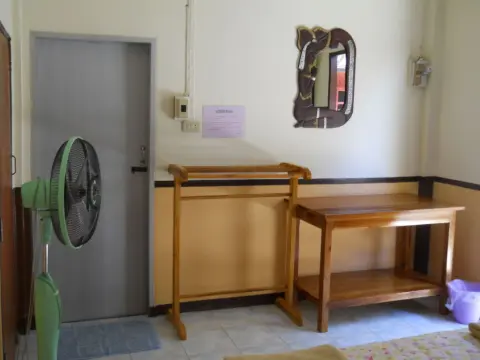 4T Guesthouse - Photo 2