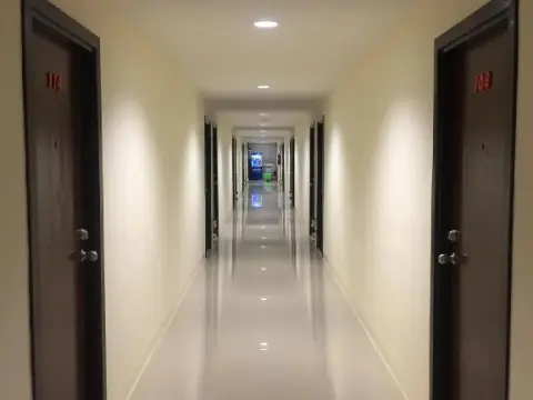 ADA Apartment - Photo 2