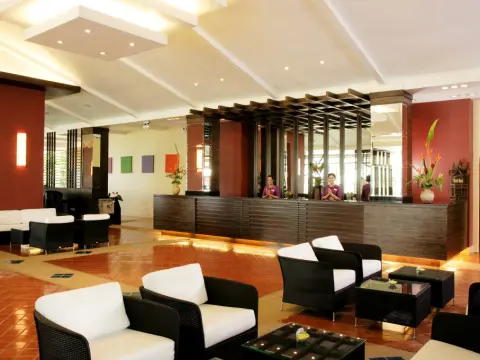 All Seasons Naiharn Phuket - Photo 2