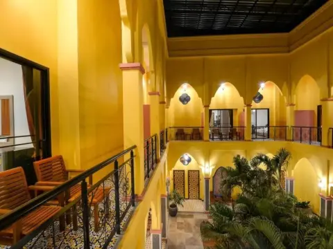 Anchanlina Hotel (SHA Plus+) - Photo 1