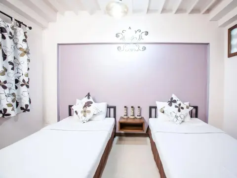 Anoma Bed & Breakfast - Photo 2