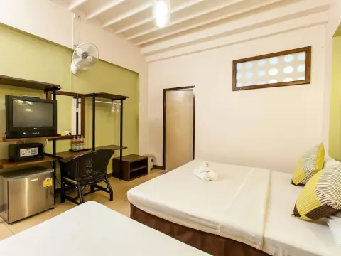 Anoma Bed & Breakfast - Photo 4