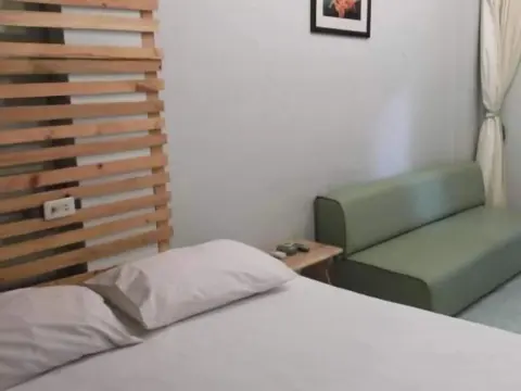 Anong Guesthouse - Photo 3