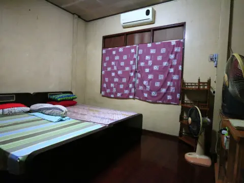 Anurak Guesthouse - Photo 4