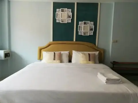 Apple Guesthouse - Photo 3