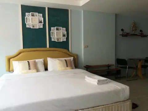 Apple Guesthouse - Photo 4