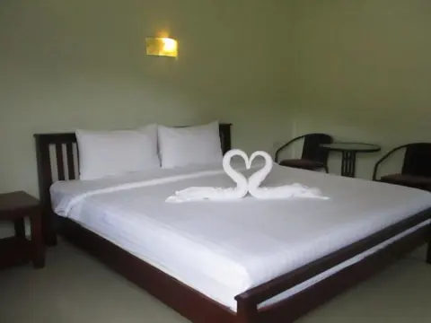Arcadian Resort - Photo 2