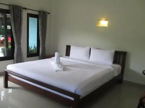Arcadian Resort - Photo 4