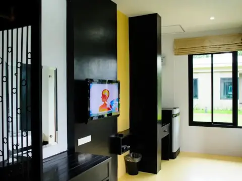 Aroonsawad Riverview Resort - Photo 4