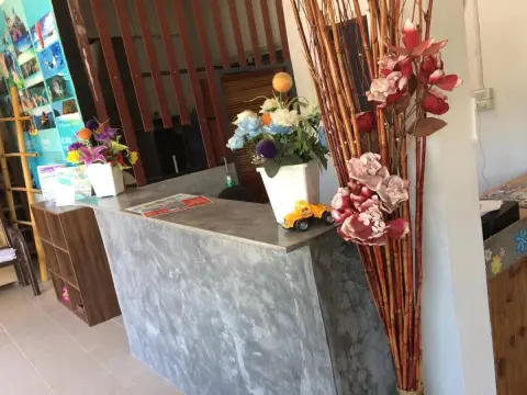 Asleep Hostel - Photo 1