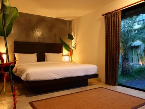 B-Happy Resort - Photo 2