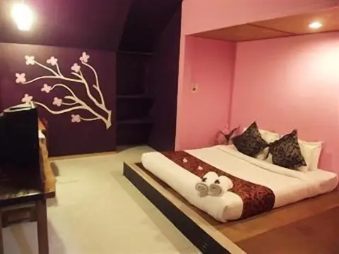 Baan Dahla Resort - Photo 2