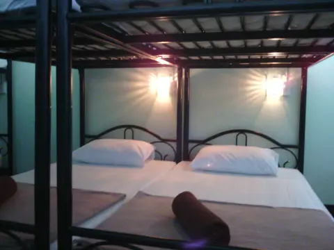 Baan Mook Anda Hostel - Photo 4