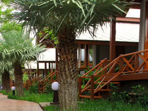 Baan Siriporn Resort - Photo 3